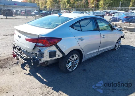 2019 Hyundai Elantra Value Edition из США, поврежденный, VIN 5NPD84LF8KH446209